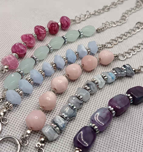 دستبند مهره طرح سنگ و زنجیر