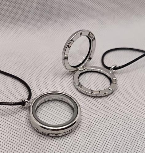 گردنبند لاکت- طرح ۲