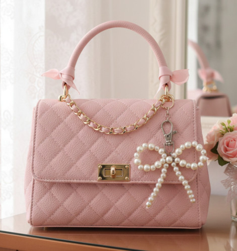 چارم پاپیون (رنگ شیری)